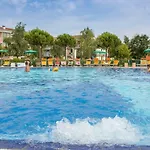 아파트 Olmi Lido Altanea