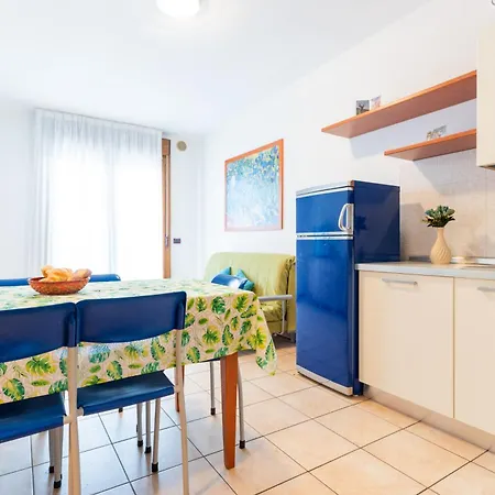 Apartment Olmi Lido Altanea