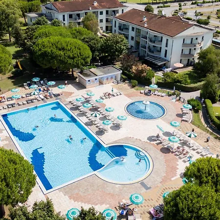 Apartment Olmi Lido Altanea