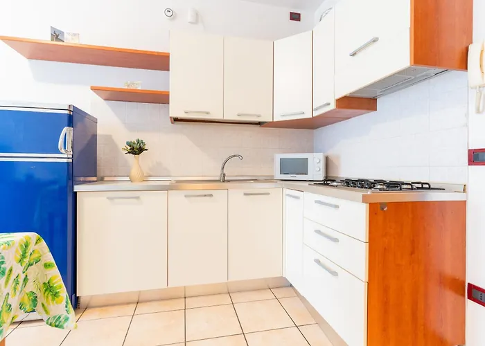 Apartment Olmi Lido Altanea *